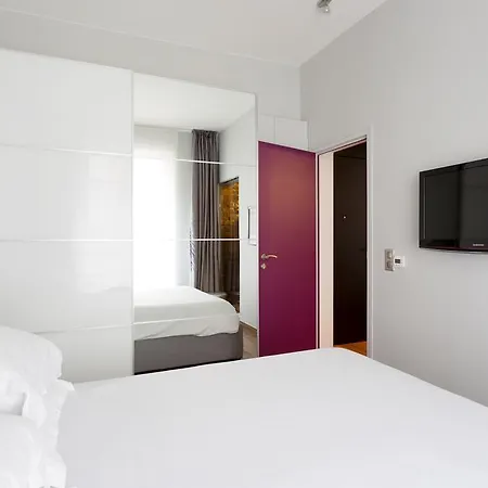 Trocadero Apartment Paris